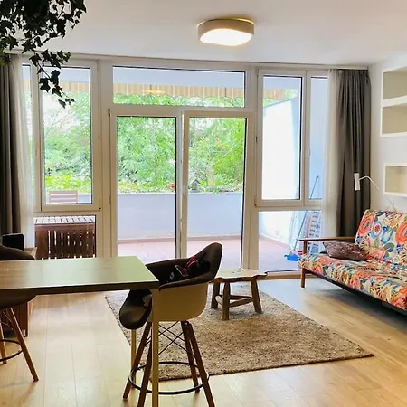 Designer Studio W/xl Balcony * 布达佩斯